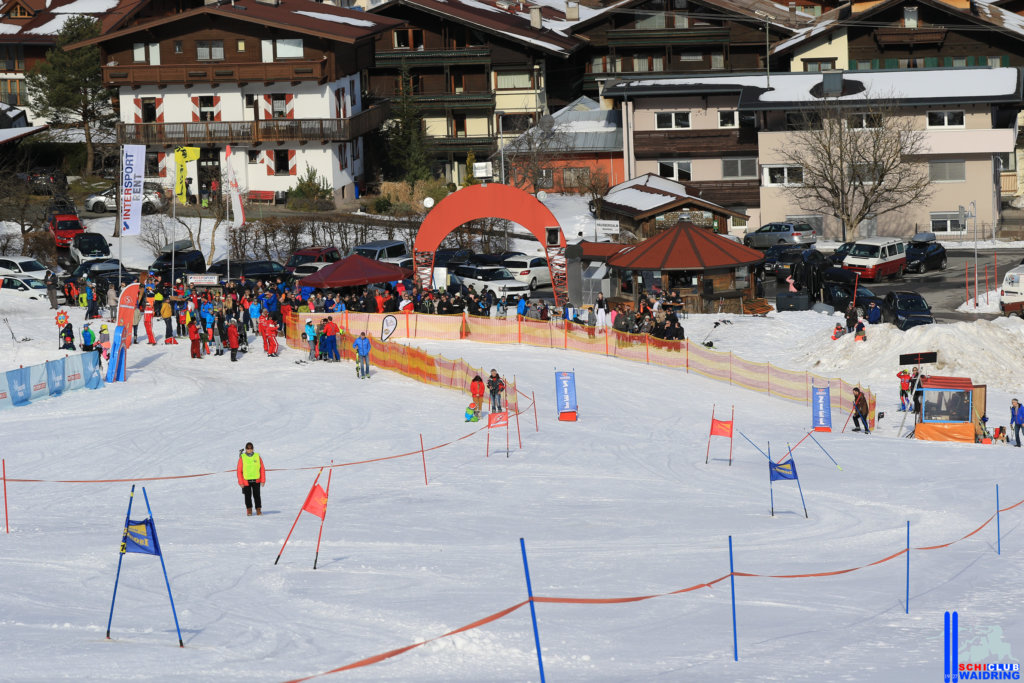 Das Betriebsrennen 2024 kann in dieser Wintersaison leider nicht mehr durchgeführt. Die Schneelage am Hausberg erlaubt leider keinen Skibetrieb mehr!